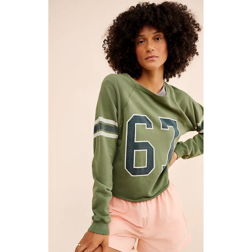 Retrobrand Sweatshirt 67 Olive Green Varsity Cropped Pullover